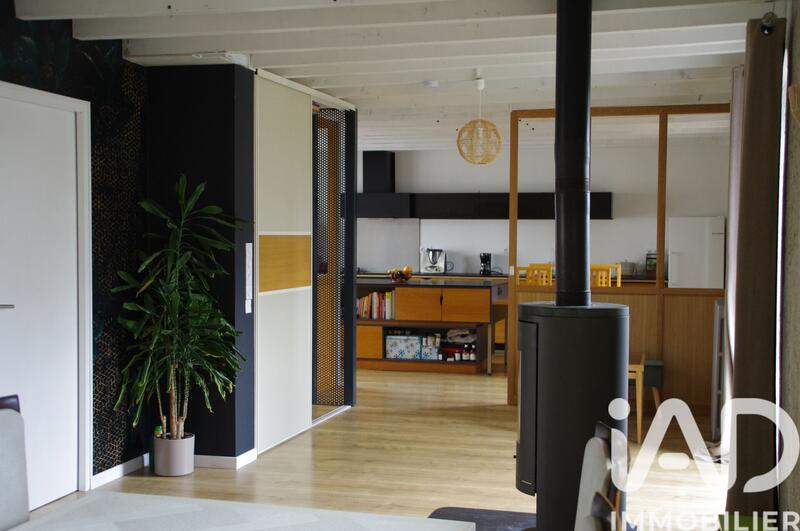 Maison - 182 m² - 6 pièces