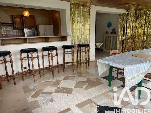 Maison - 187 m² - 7 pièces