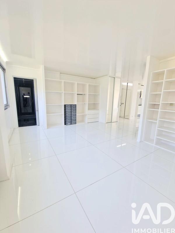 Appartement - 95 m² - 4 pièces