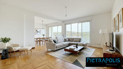 Appartement - 97 m² - 3 pièces