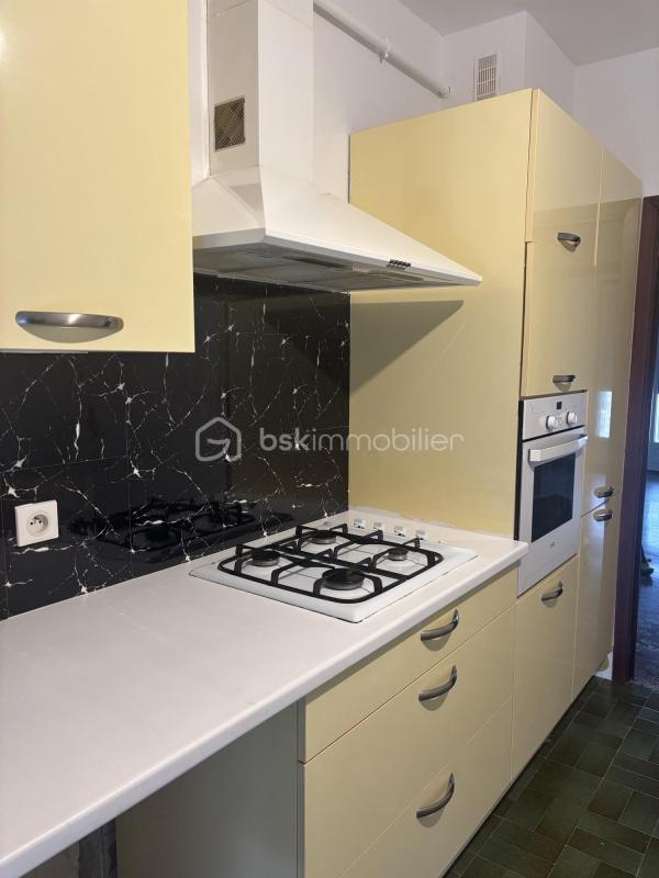 Appartement - 70 m² - 3 pièces