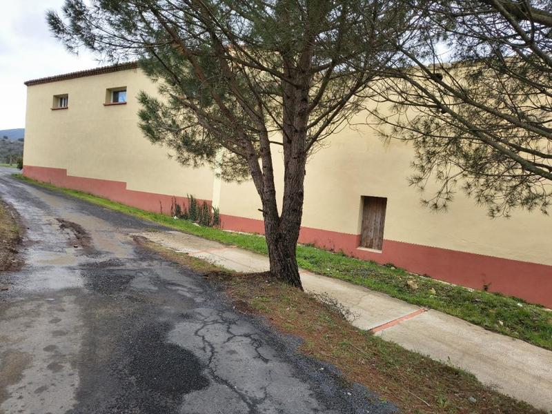 Maison - 250 m² - 5 pièces