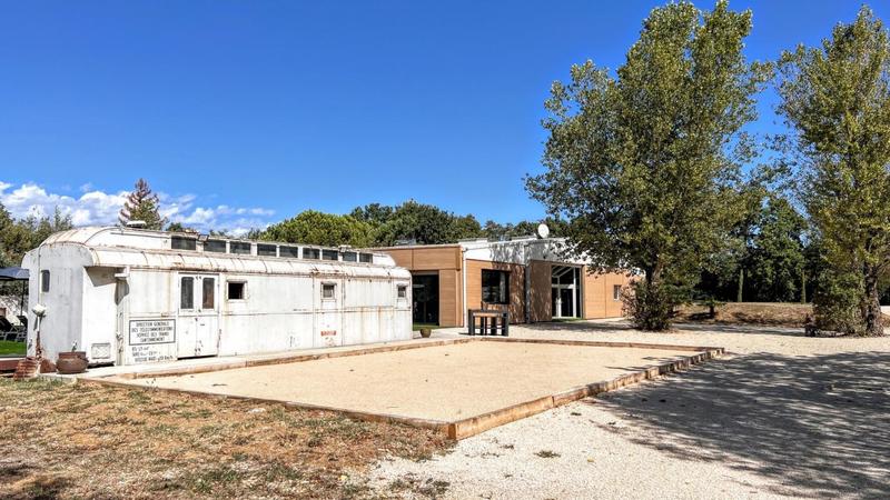 Maison de campagne - 500 m² - 6 pièces