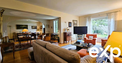 Maison - 165 m² - 5 pièces