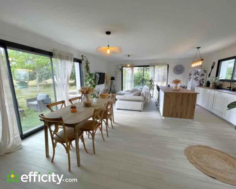 Maison - 105 m² - 6 pièces