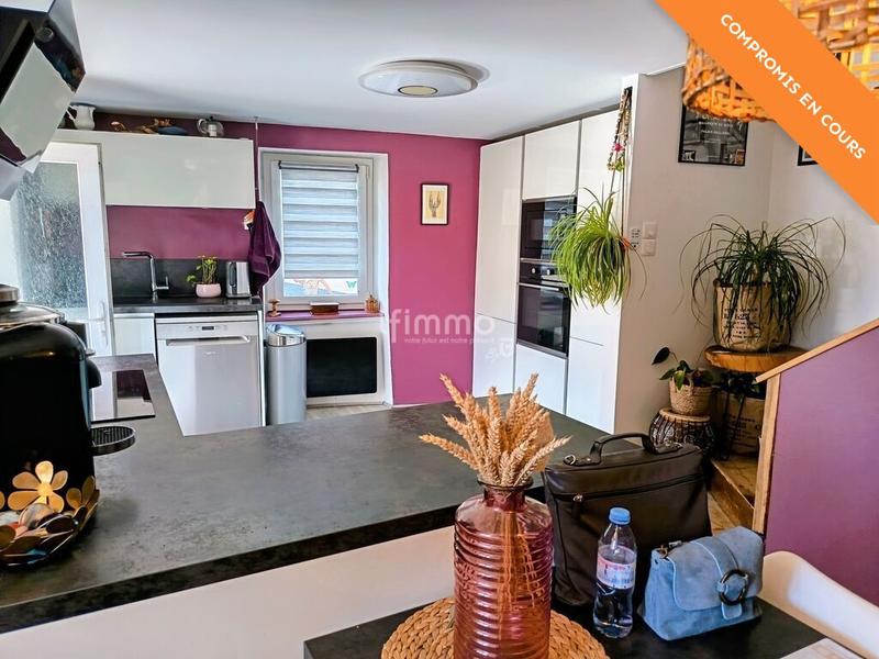 Maison de bourg - 96 m² - 5 pièces