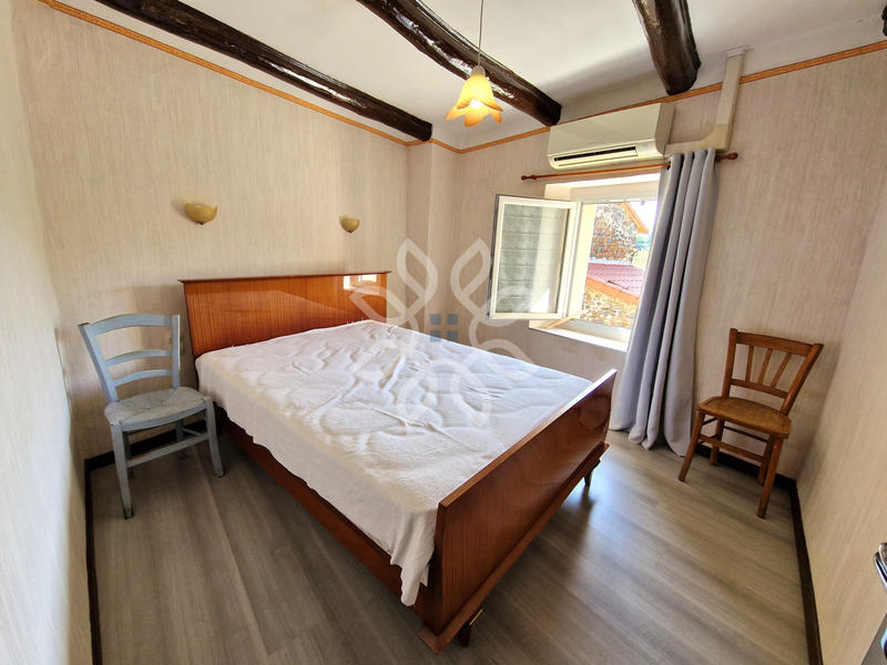 Maison de village - 139 m² - 8 pièces