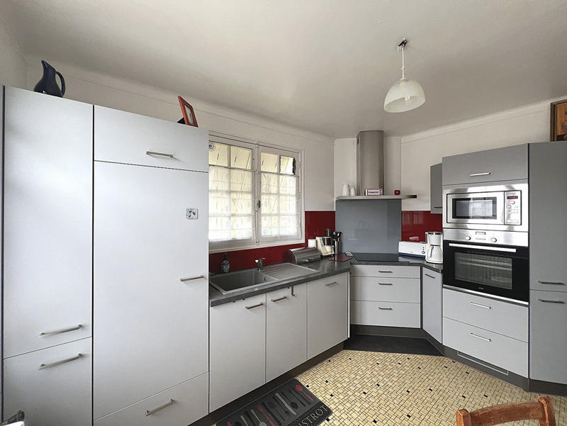 Maison - 112 m² - 6 pièces