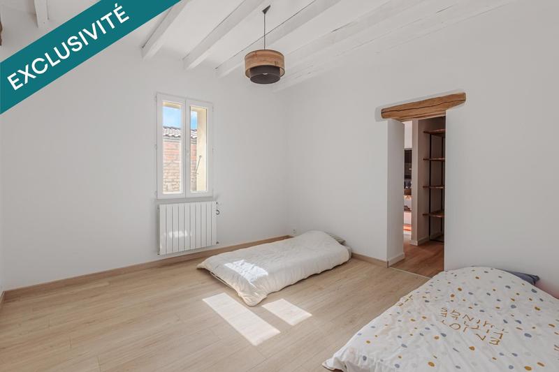 Maison - 440 m² - 11 pièces