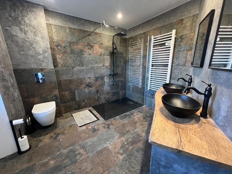 Maison - 164 m² - 7 pièces