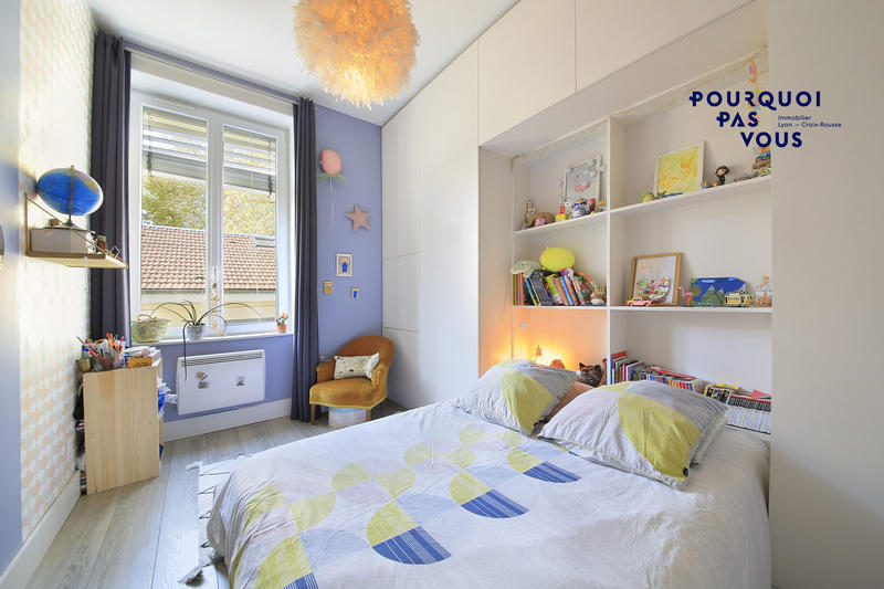 Appartement - 80 m² - 4 pièces