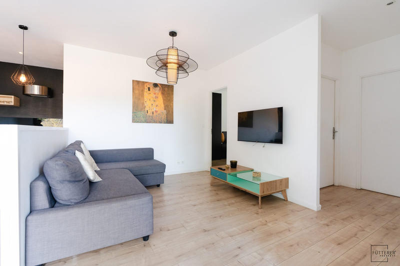 Villa - 213 m² - 11 pièces