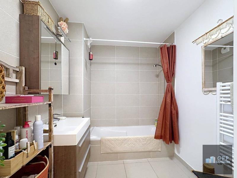 Appartement - 61 m² - 3 pièces