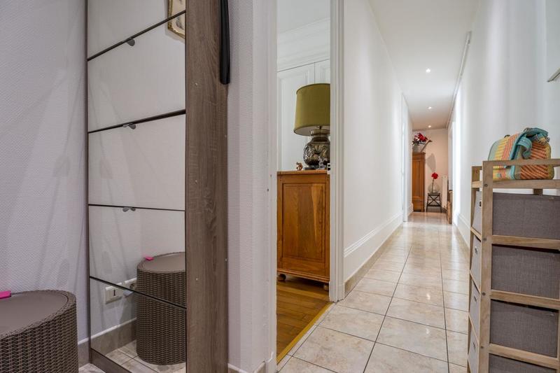 Appartement - 111 m² - 4 pièces