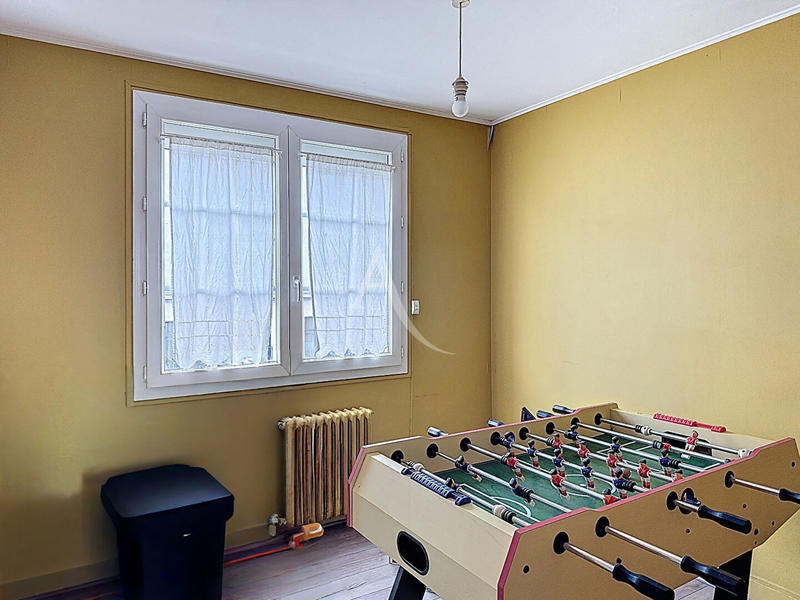 Maison - 105 m² - 7 pièces