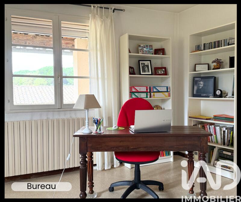 Maison - 155 m² - 5 pièces