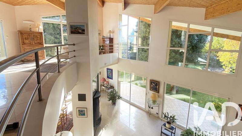 Maison de maîtres - 311 m² - 7 pièces