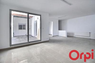 Local commercial - 186 m²