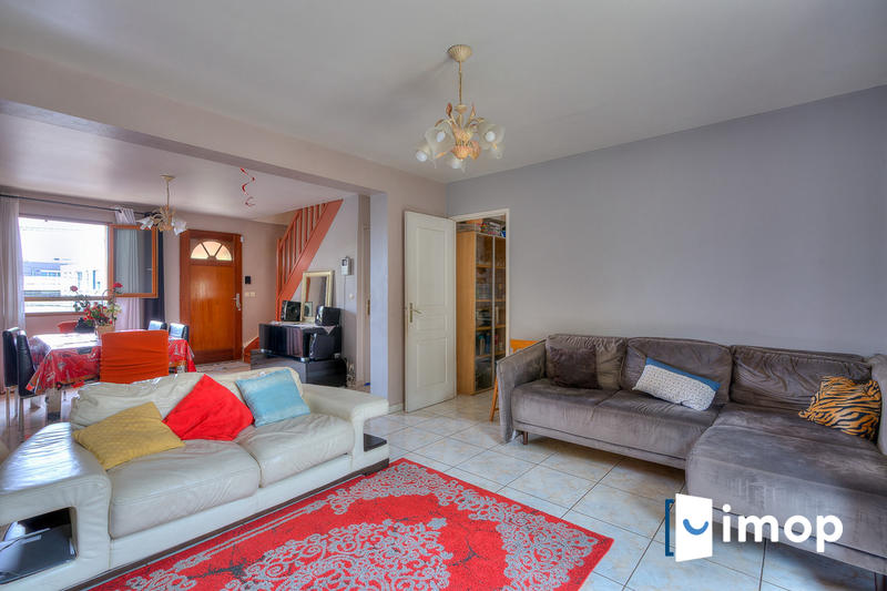 Maison - 88 m² - 5 pièces