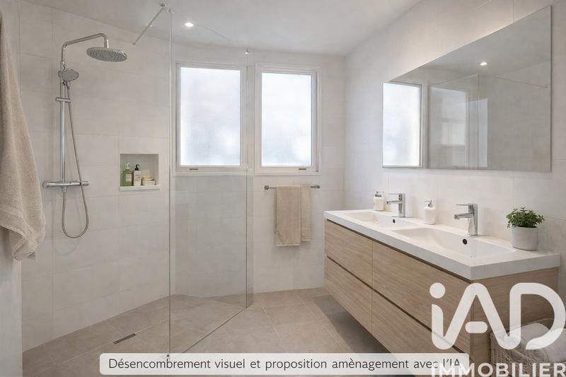 Appartement - 90 m² - 5 pièces