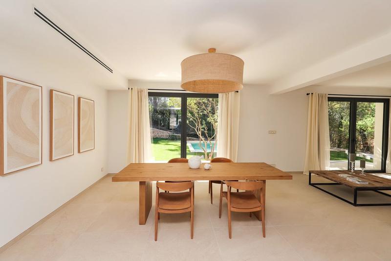 Villa - 182 m² - 5 pièces