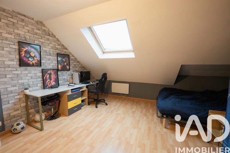 Maison - 179 m² - 9 pièces