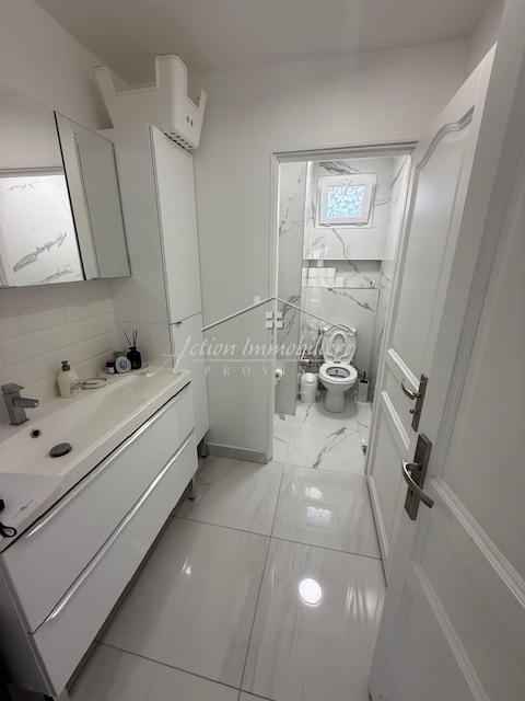 Maison - 234 m² - 6 pièces