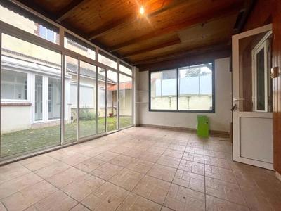 Maison de ville - 134 m² - 8 pièces