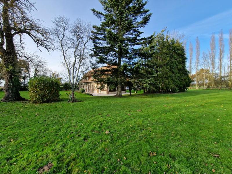 Maison traditionnelle - 138 m² - 7 pièces