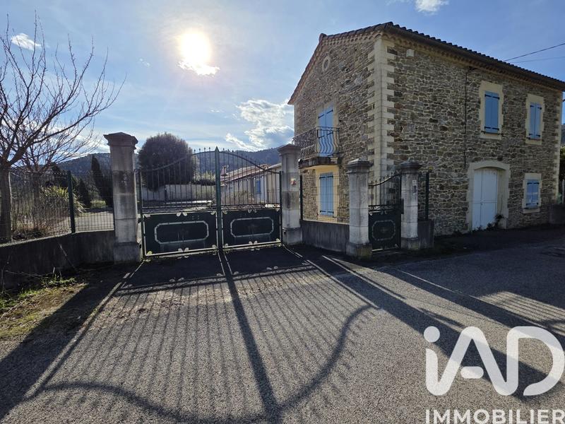 Maison - 145 m² - 7 pièces