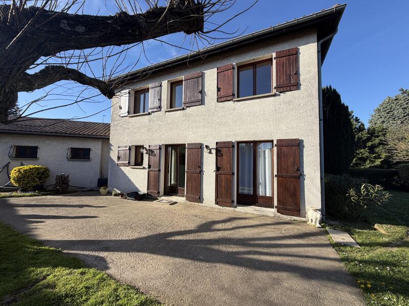 Maison - 115 m² - 5 pièces
