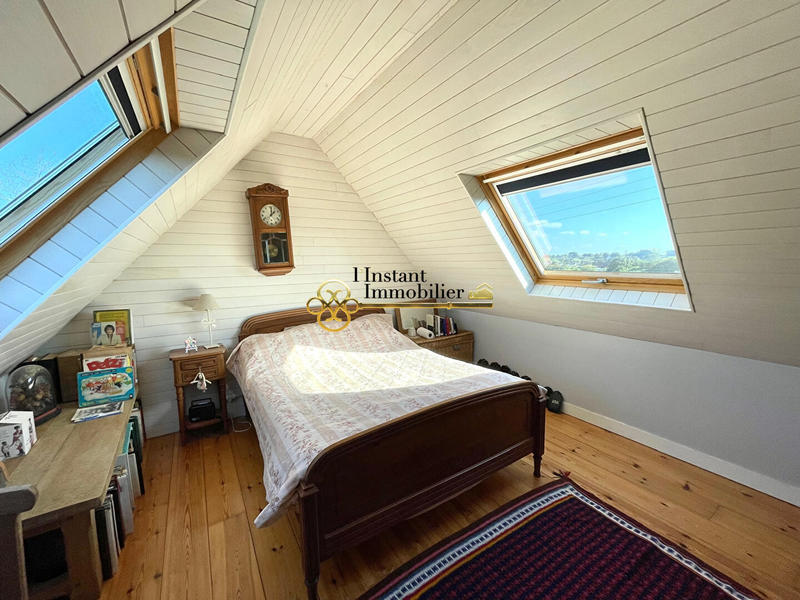 Maison - 85 m² - 5 pièces