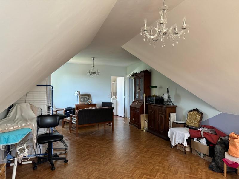 Maison - 175 m² - 6 pièces