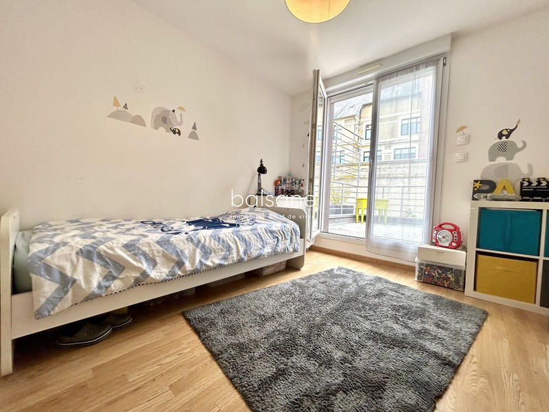 Maison - 87 m² - 4 pièces