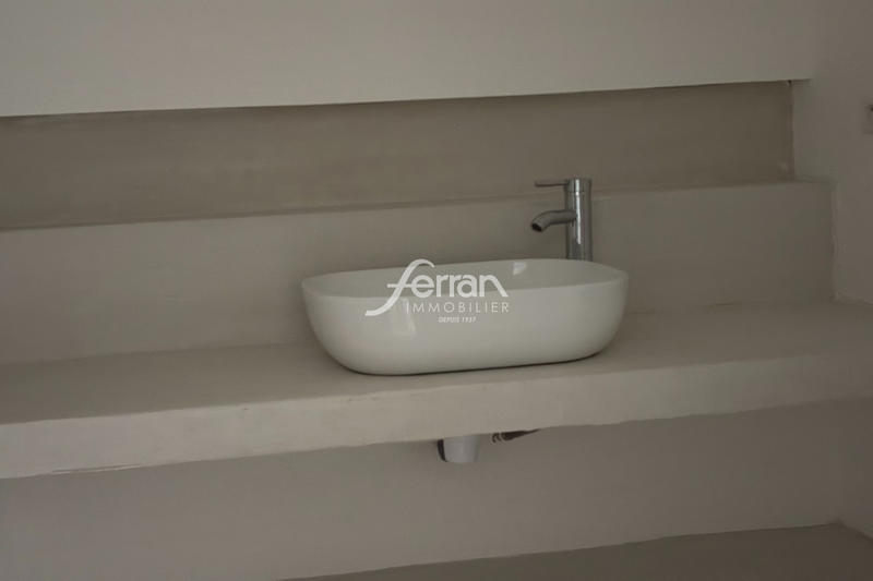 Appartement - 80 m² - 3 pièces