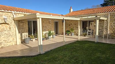 Maison - 150 m² - 4 pièces