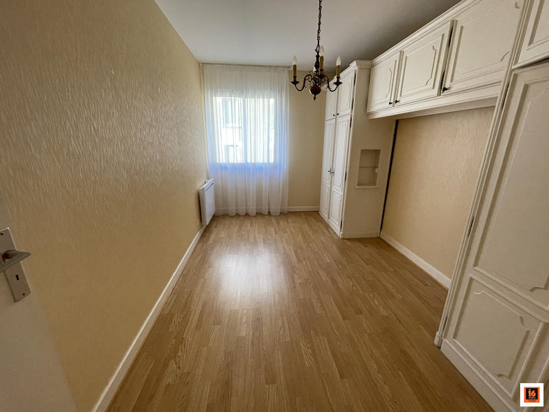 Appartement - 88 m² - 4 pièces