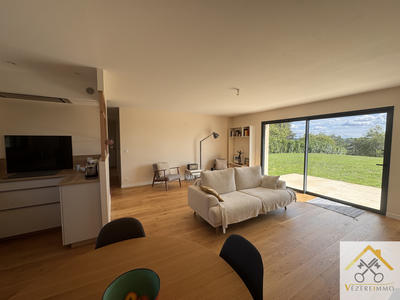 Maison - 102 m² - 4 pièces