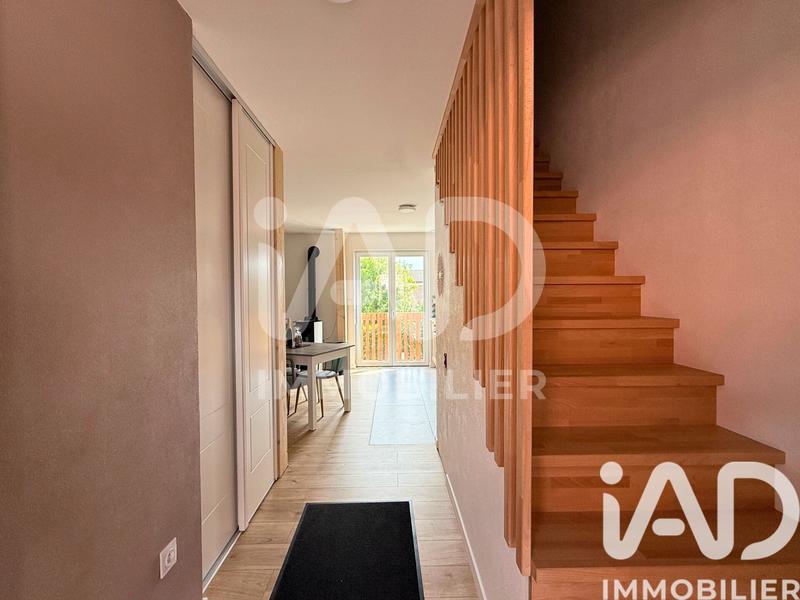 Immeuble - 210 m² - 3 pièces