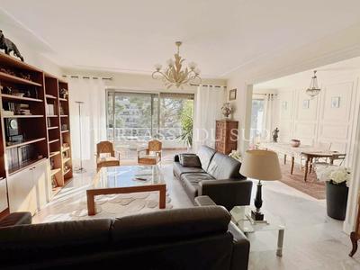 Appartement - 145 m² - 5 pièces