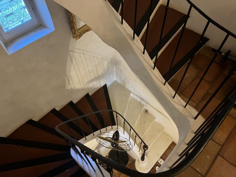 Maison - 260 m² - 7 pièces