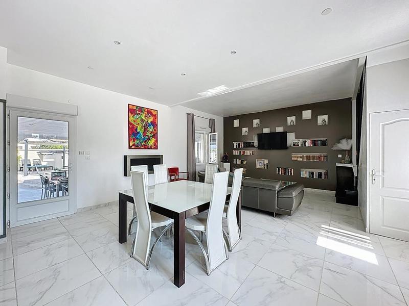 Maison - 135 m² - 5 pièces