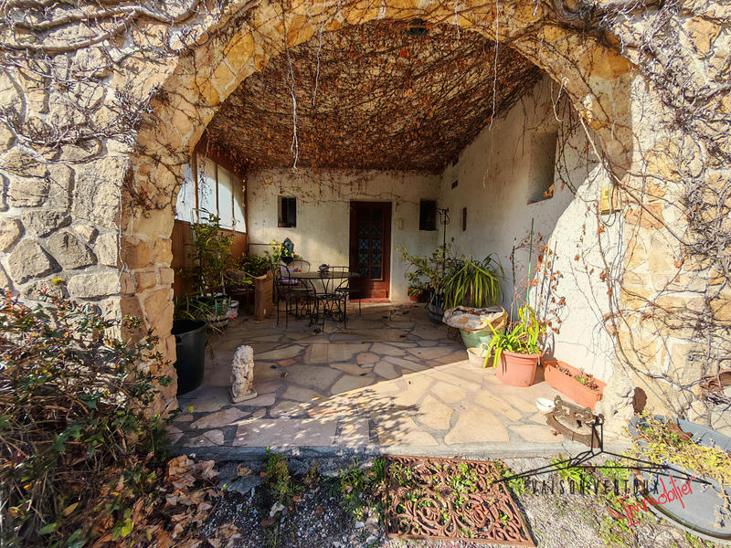 Villa - 235 m² - 9 pièces