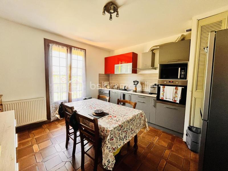 Maison - 150 m² - 6 pièces