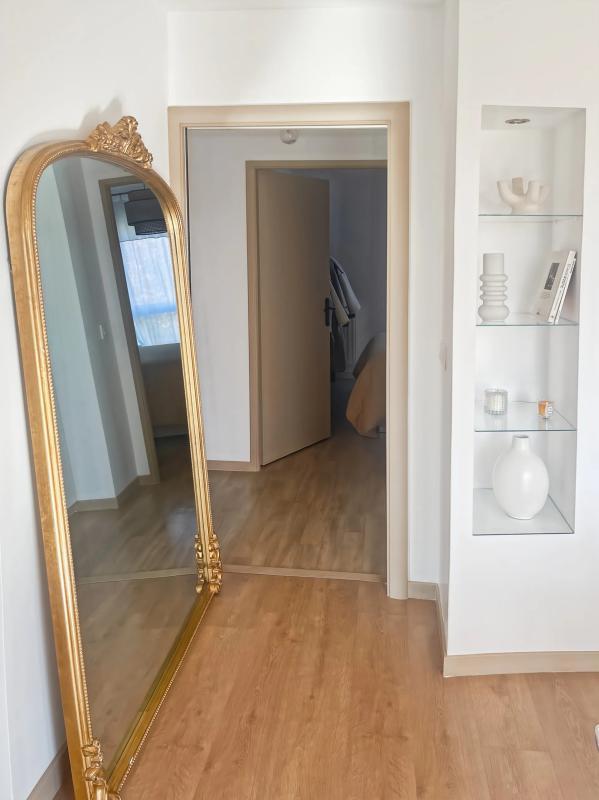 Appartement - 79 m² - 4 pièces