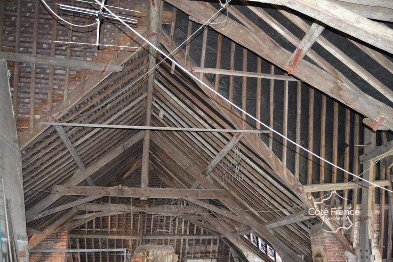 Château - 750 m² - 16 pièces