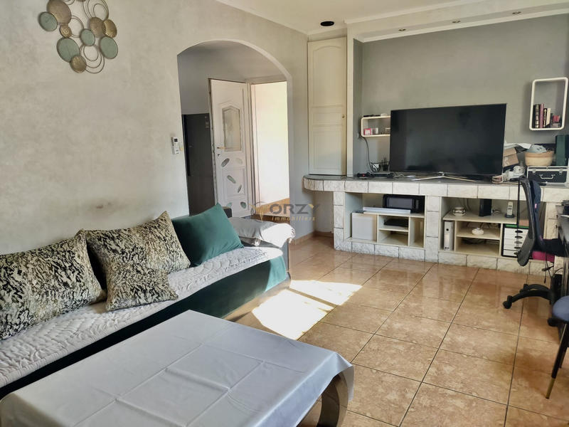 Villa - 270 m² - 7 pièces