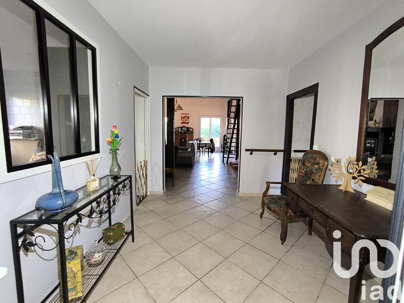 Maison - 230 m² - 9 pièces