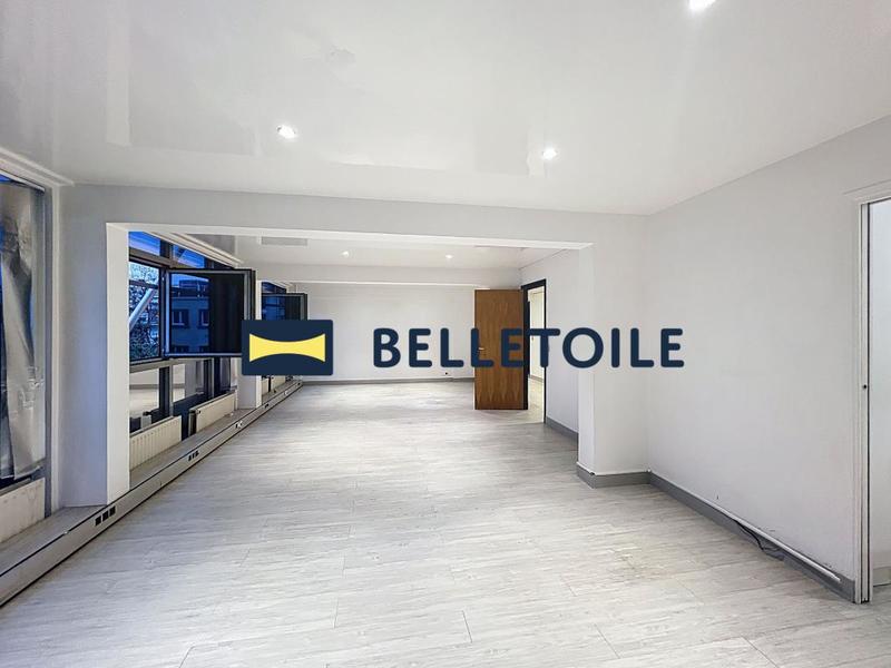 Bureau - 570 m²