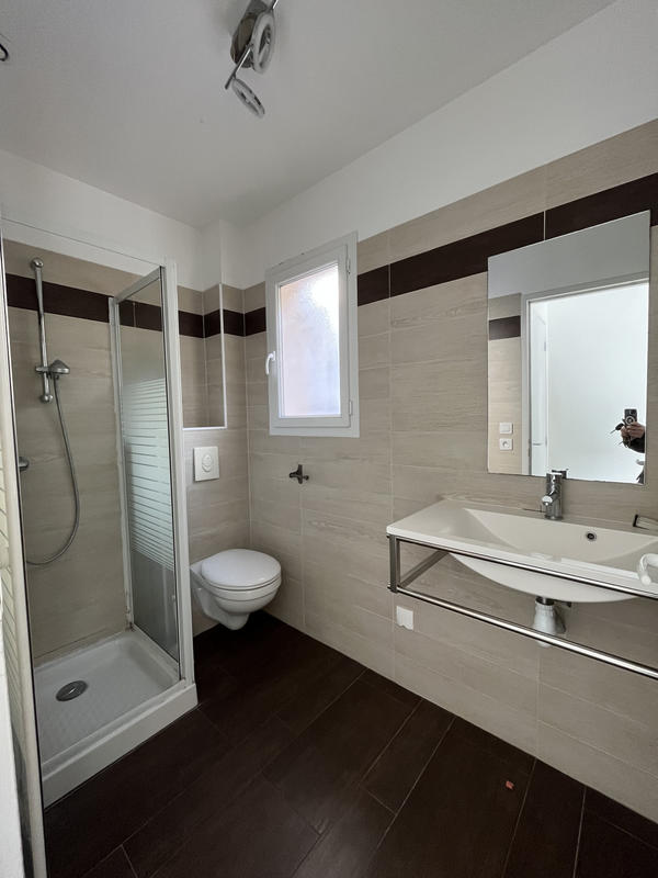 Maison - 160 m² - 8 pièces